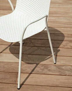 HAY 13Eighty Armchair, Grey White - Chalk White -Finnishdesignshop 13Eighty Armchair chalk white shell grey white base 03