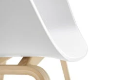 HAY About A Chair AAC22, Lacquered Oak - White -Finnishdesignshop 255792 AAC 22 white shell wb lacquer oak detail 05