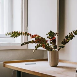 HAY Paper Porcelain Vase, L 12 HAY Paper Porcelain Vase, L -Finnishdesignshop 39NewHay HV