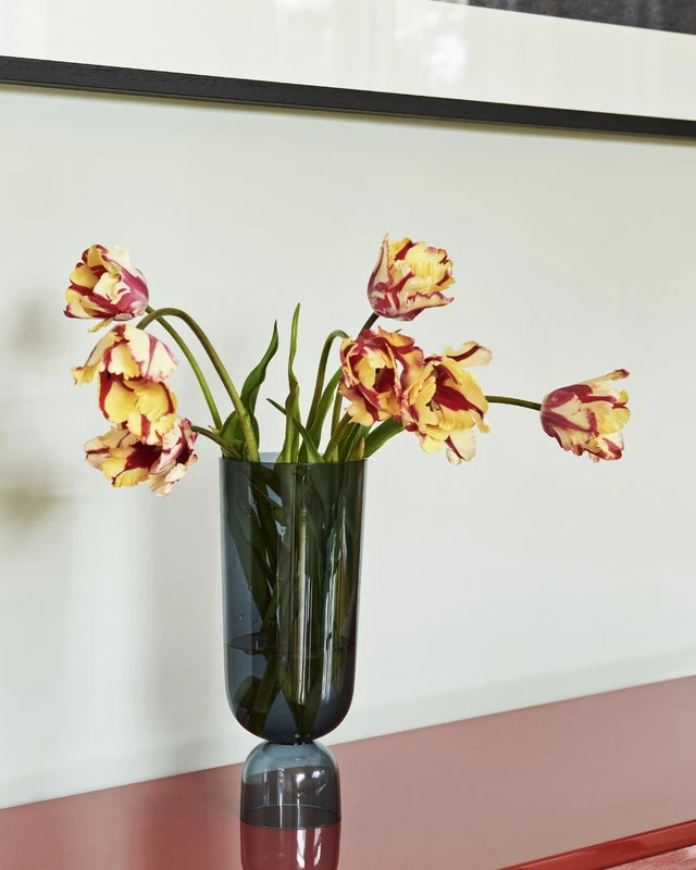 HAY Bottoms Up Vase, L, Navy Blue 7 HAY Bottoms Up Vase, L, Navy Blue - Image 5