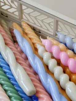 HAY Twist Candles, Set Of 6, Light Rose - Light Grey - Lilac -Finnishdesignshop Candle family 01