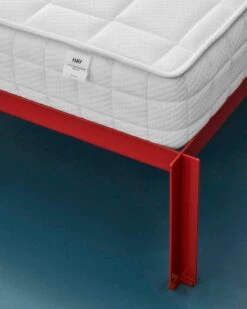 HAY Standard Mattress, 90 X 200 Cm, Medium -Finnishdesignshop Connect Bed maroon red HAY Standard Mattress 1