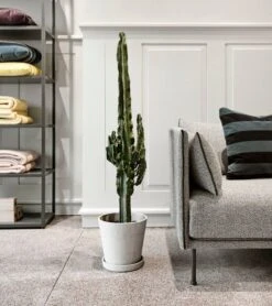 HAY Silhouette Sofa 3-seater, Olavi 03/Sense Black - Black Steel -Finnishdesignshop Flower Pot Silhouette Sofa Soft Stripe Cushion HAY Aarhus