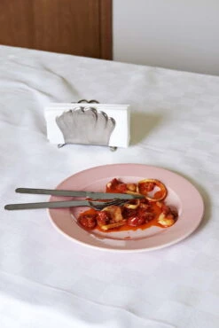 HAY Rainbow Plate, Medium, Light Pink -Finnishdesignshop Italian Napkin Holder Everyday Cutlery Rainbow Plate