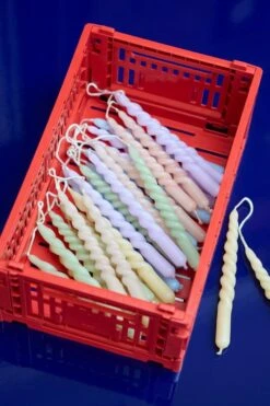 HAY Mini Swirl Candles, 10 Pcs, Lilac -Finnishdesignshop Mini Swirl Candle Set of 10 family Mini Conical Candle Set of 12 family HAY Colour Crate S red 1