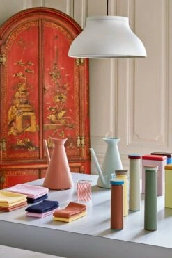 HAY Salt & Pepper Mill, M, Yellow -Finnishdesignshop PC Pendant M Watering Can Salt and Pepper Measure Waffle 2