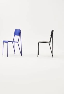 HAY Petit Standard Chair, Ultramarine - Ultramarine -Finnishdesignshop Petit Standard ultra marine blue Petit Standard black