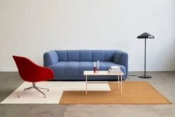 HAY Rebar Coffee Table, 80 X 49 Cm, Alabaster - Beige Marble -Finnishdesignshop Quilton 2 Seater Osumi 30 AAL 81 Nico 017 polished alu base Rebar Coffee Table beige marble tabletop alabaster powder coated steel frame Pao Steel Floor Lamp soft blackrole