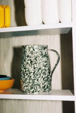 HAY Sobremesa Jug, Green -Finnishdesignshop Sobremesa Jug green