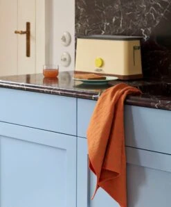 HAY Sowden Toaster, Yellow -Finnishdesignshop Sowden Toaster EU yellow Tea Towel SB Set of 2 No 2 marker diamond 1