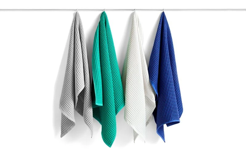 HAY Waffle Bath Towel, Vibrant Blue 5 HAY Waffle Bath Towel, Vibrant Blue - Image 3