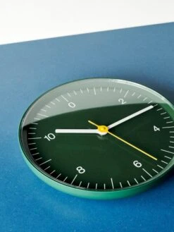 HAY Wall Clock, Green -Finnishdesignshop Wall Clock dark green 1